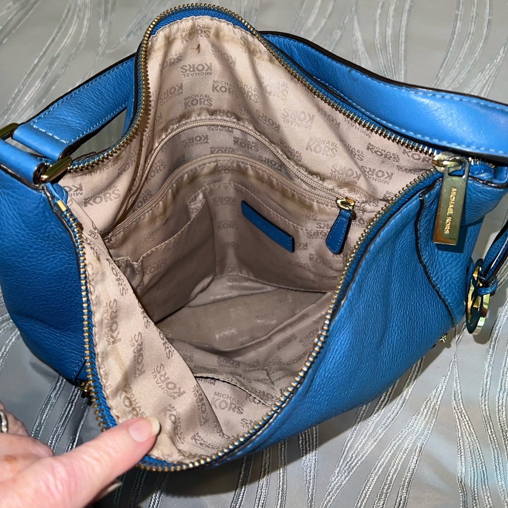 Vintage Michael Kors Hamilton Blue Leather Hobo Bag - Picture 8 of 15